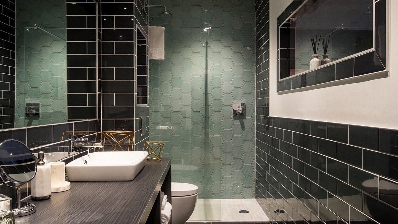 Photo of Bathroom in Newbattle