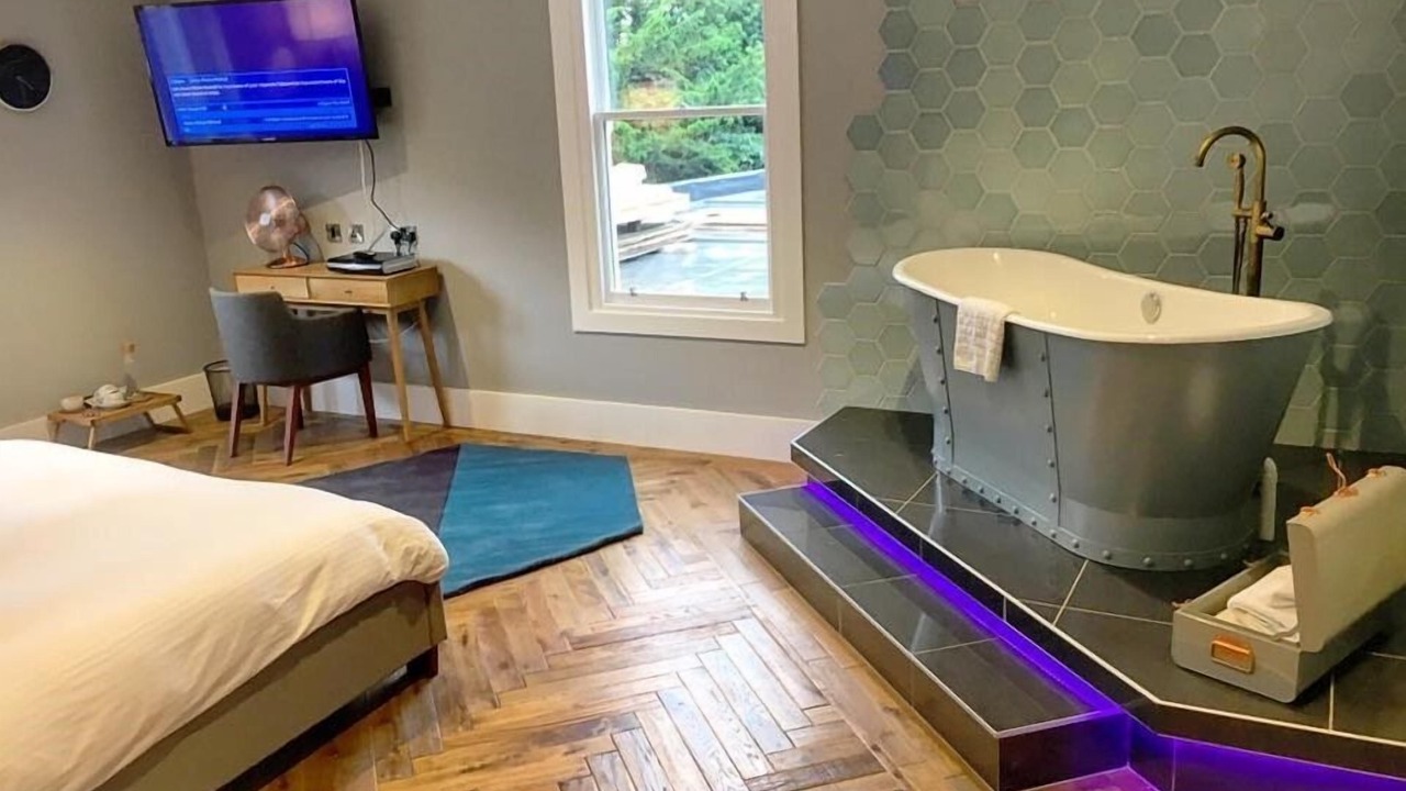 Photo of Others in Newbattle