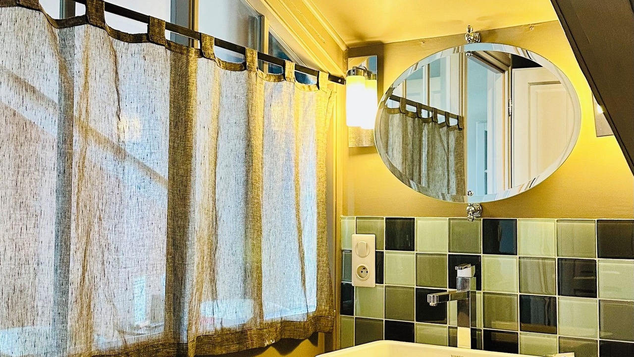 Photo of Bathroom in Bayonne