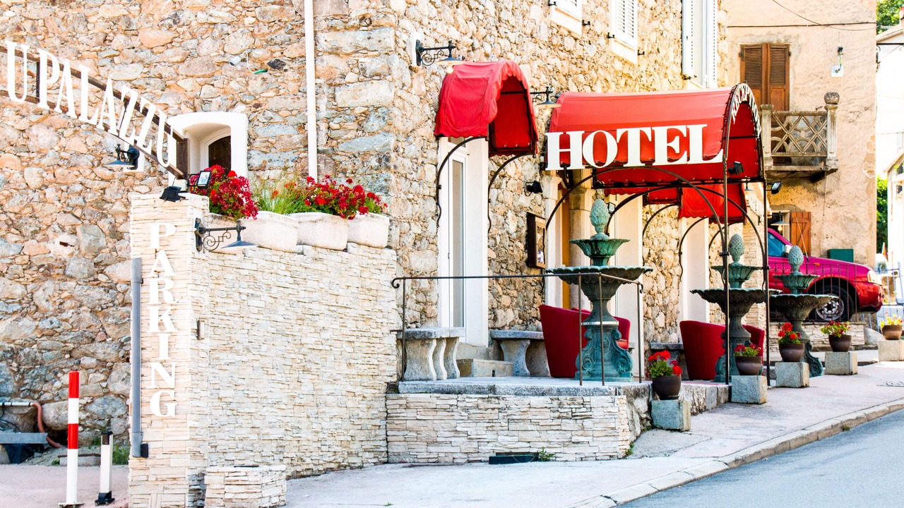 Photo of Outdoor in Guiselle