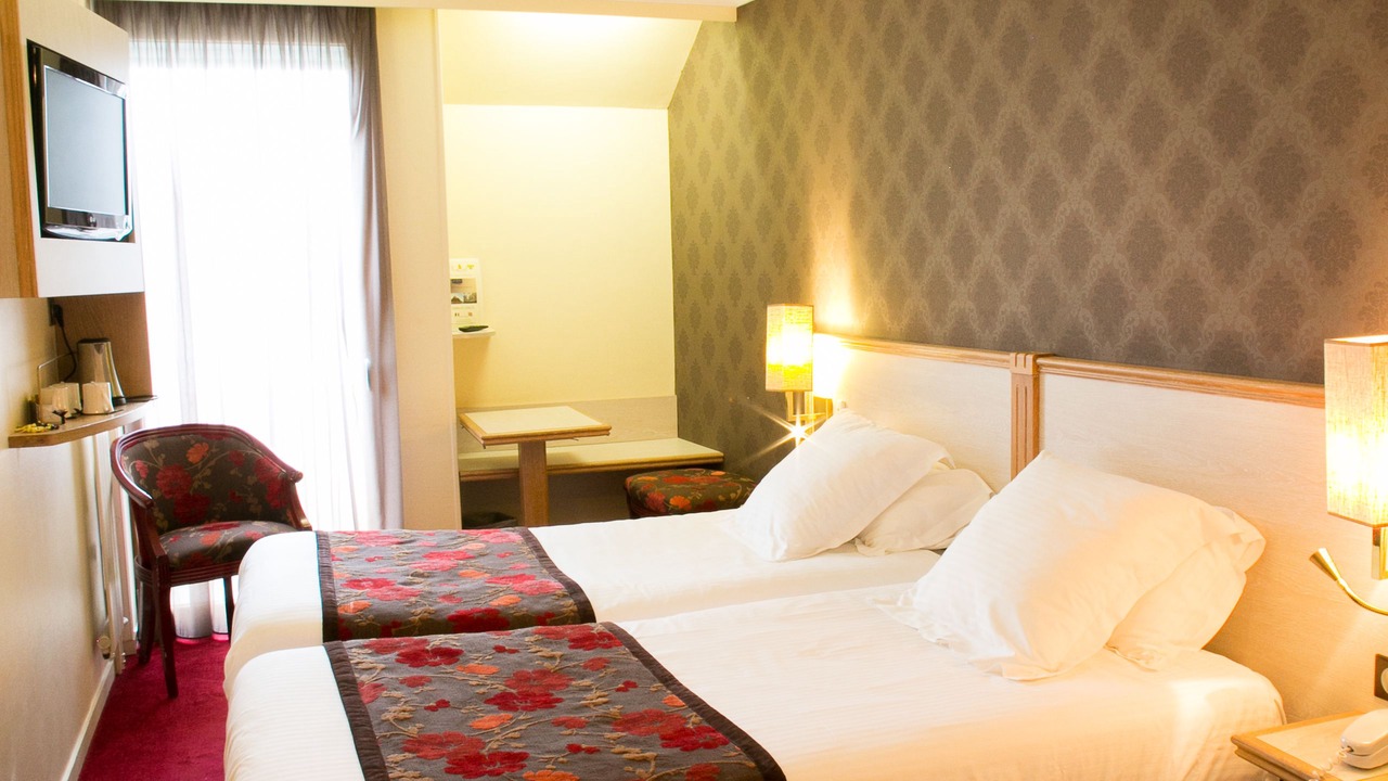 Photo of Bedroom in Le Mont-Saint-Michel