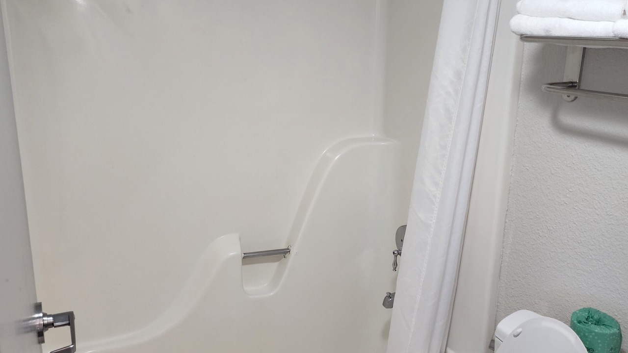 Photo of Bathroom in Hendersonville
