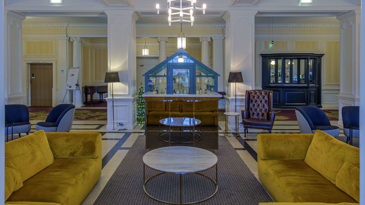 Photo of Others in Peebles