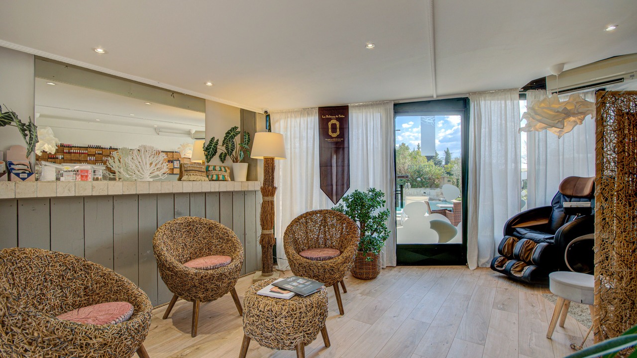 Photo of Bedroom in Lourmarin