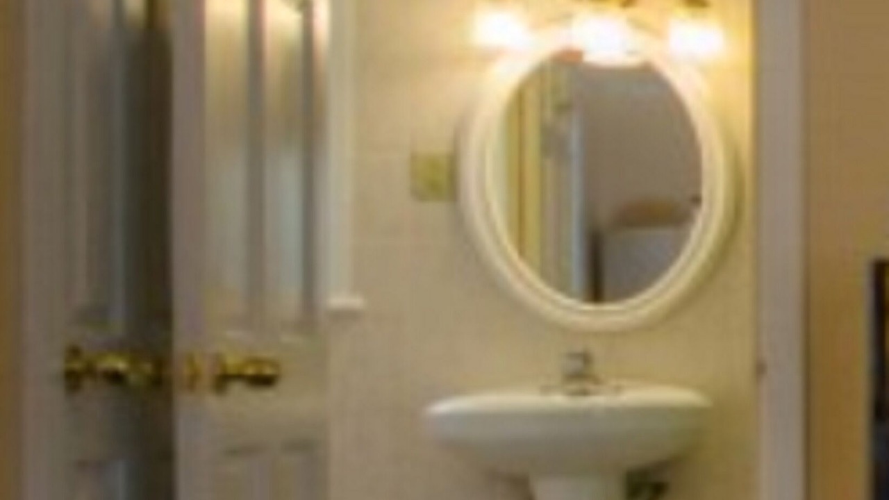 Photo of Bathroom in Cape May Court House