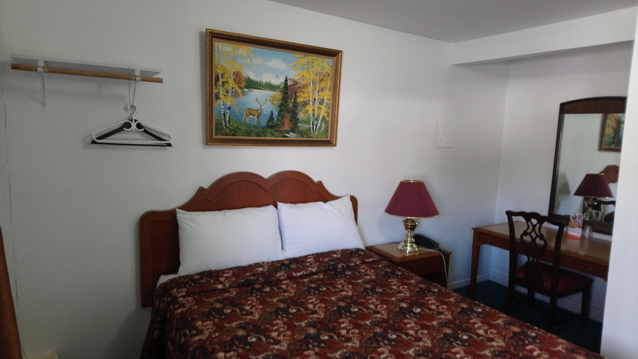 Photo of Bedroom in Clearview Township