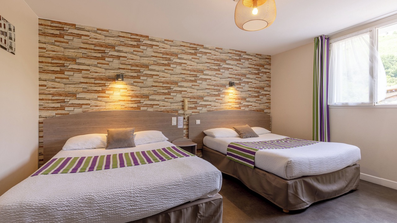 Photo of Bedroom in Esterencuby