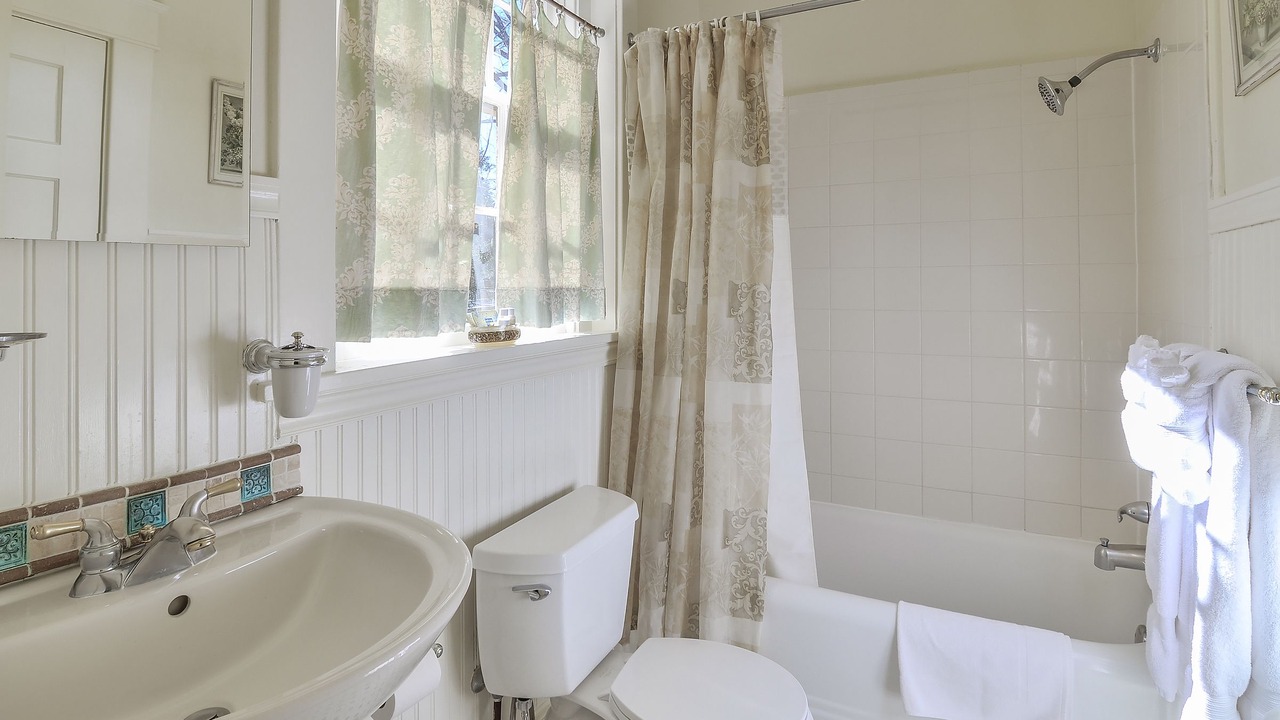 Photo of Bathroom in Williamsburg