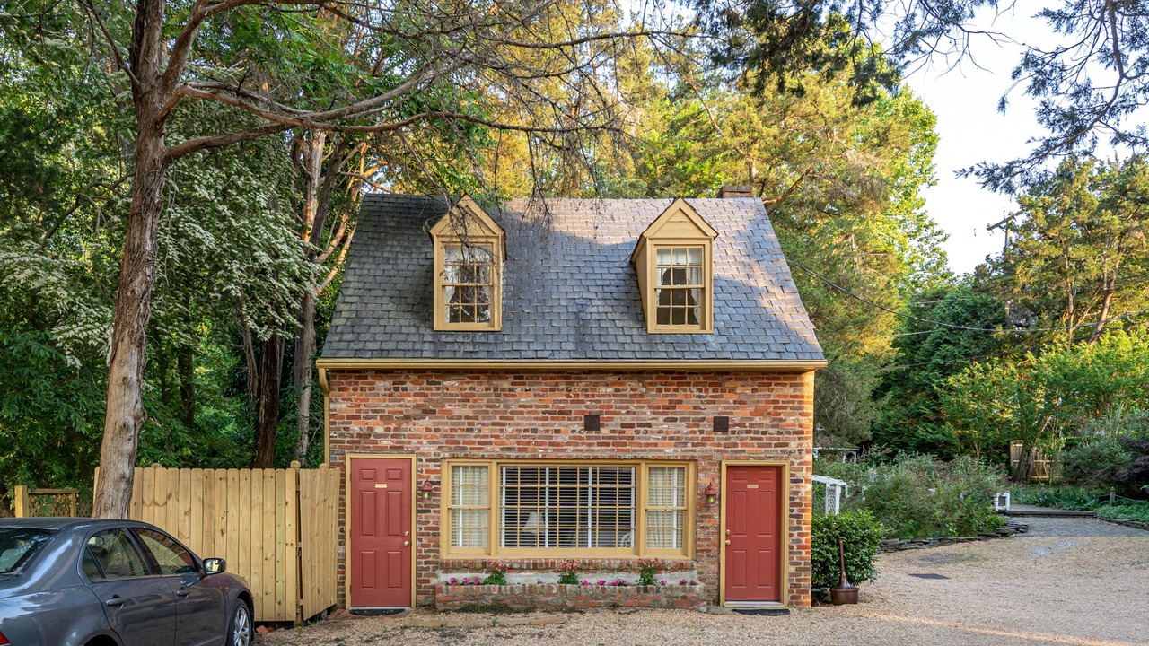 Photo of Bedroom in Williamsburg