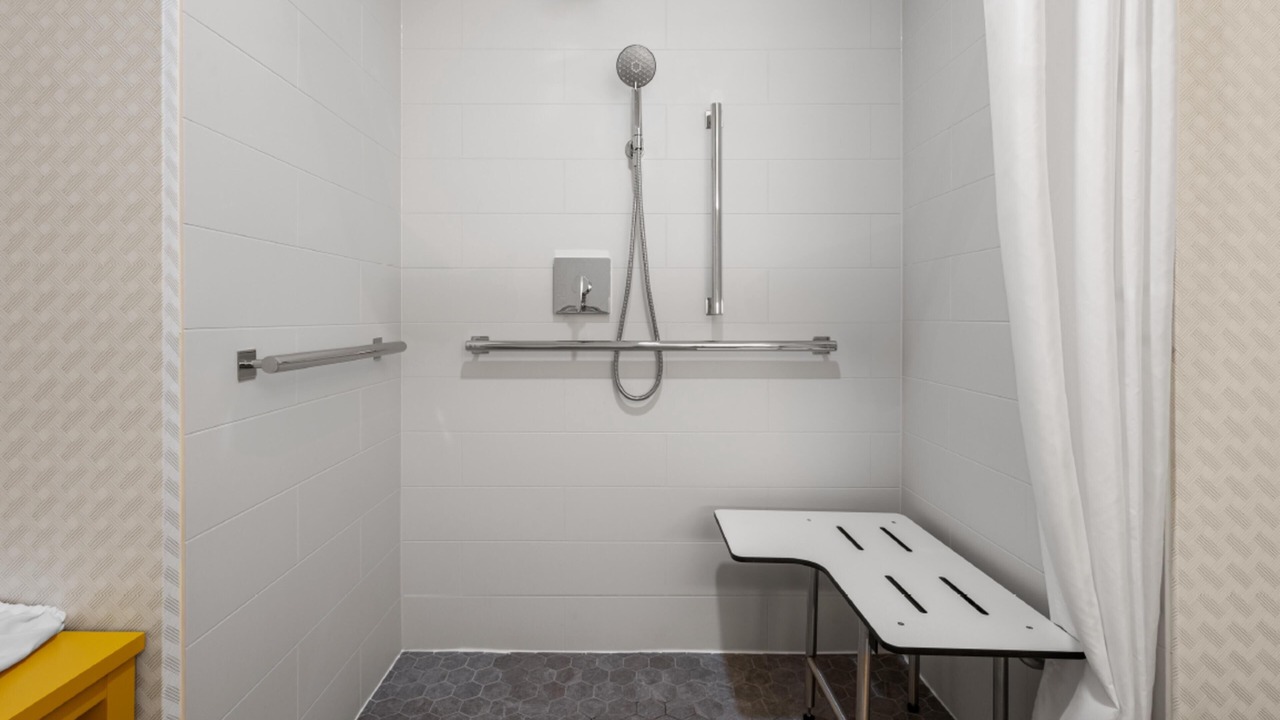 Photo of Bathroom in Dumbarton