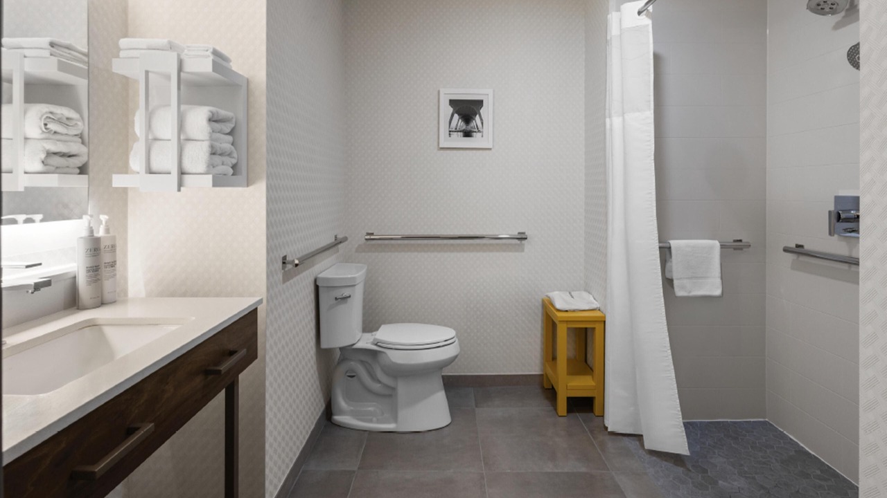 Photo of Bathroom in Dumbarton