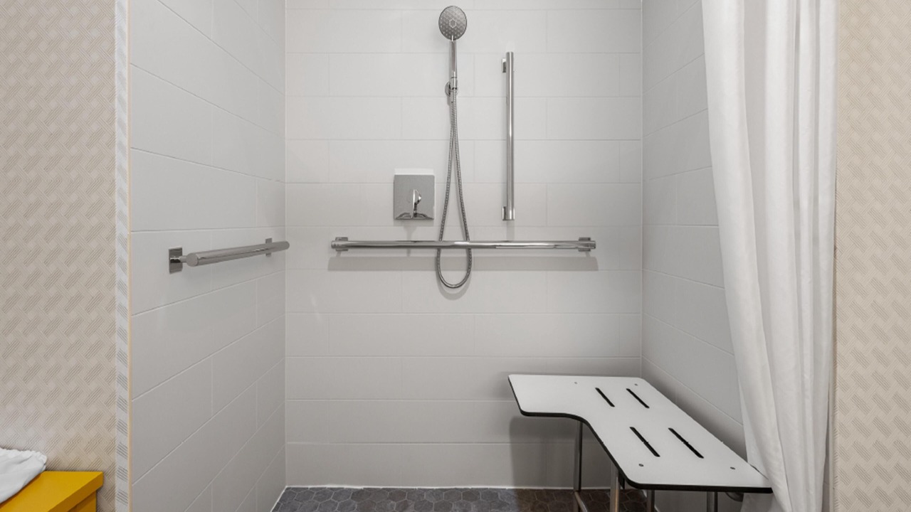 Photo of Bathroom in Dumbarton