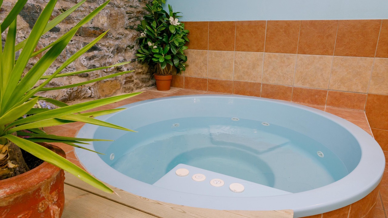 Photo of Others in Curvalle