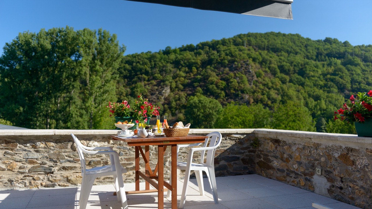 Photo of Others in Curvalle