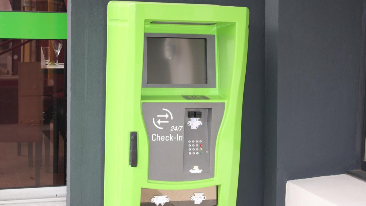 Photo of Others in Baccarat