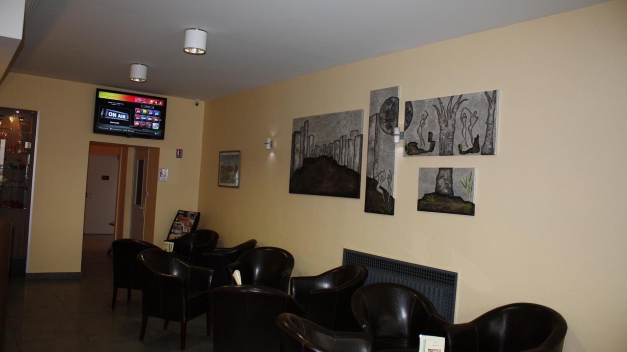 Photo of Others in Baccarat