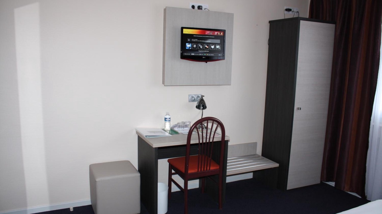 Photo of Others in Baccarat