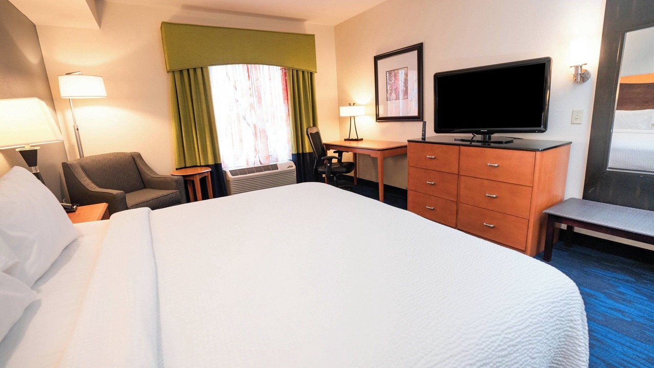 Photo of Bedroom in Grand Island