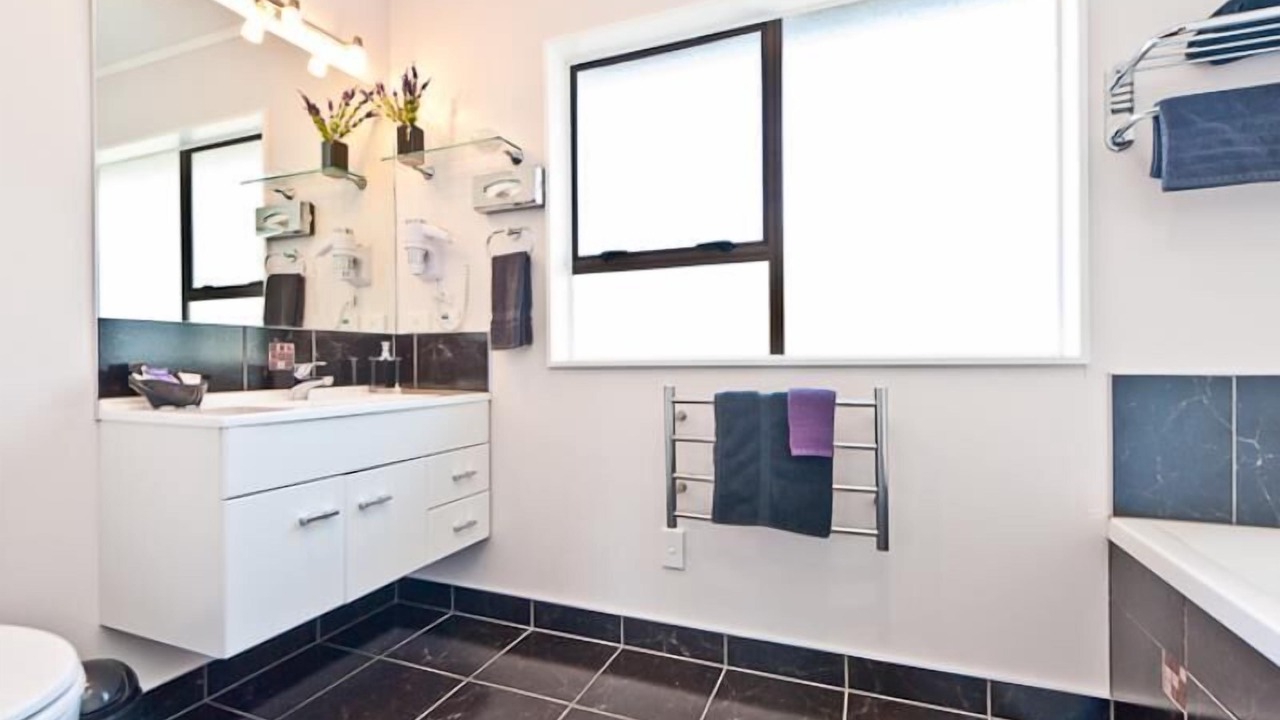 Photo of Bathroom in Whanganui