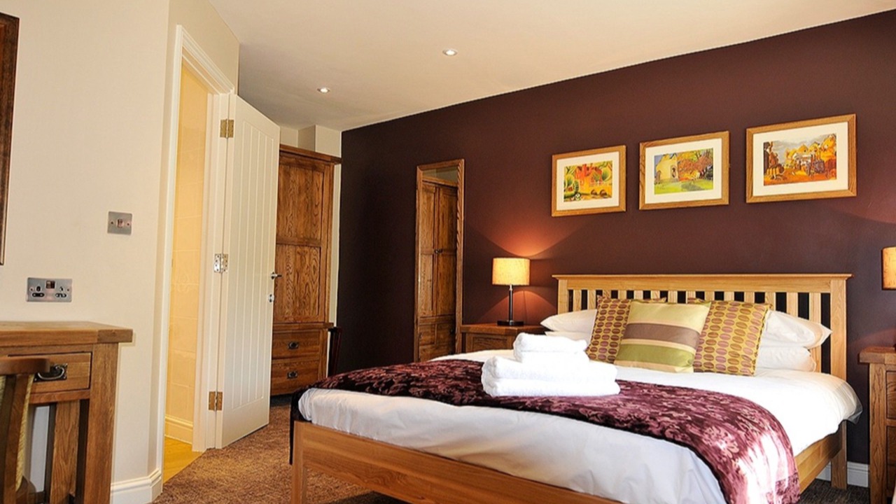 Photo of Bedroom in Colesbourne