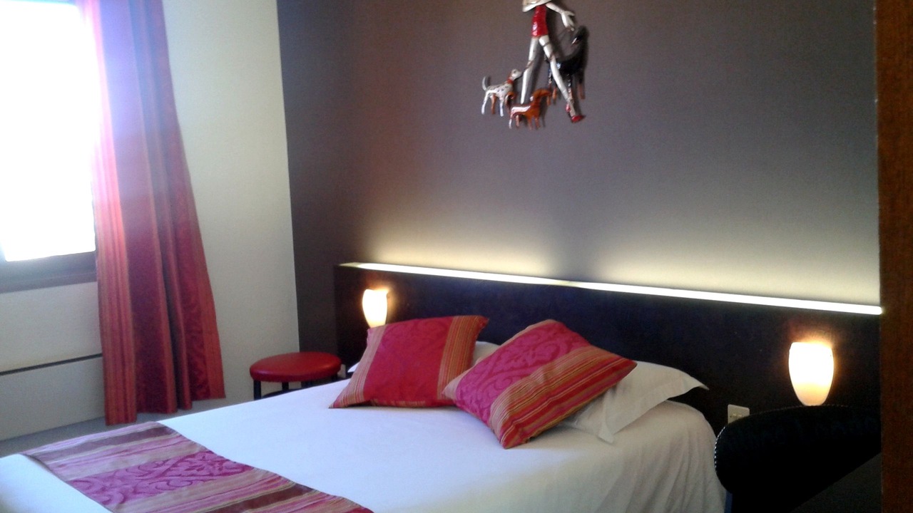 Photo of Bedroom in Digoin