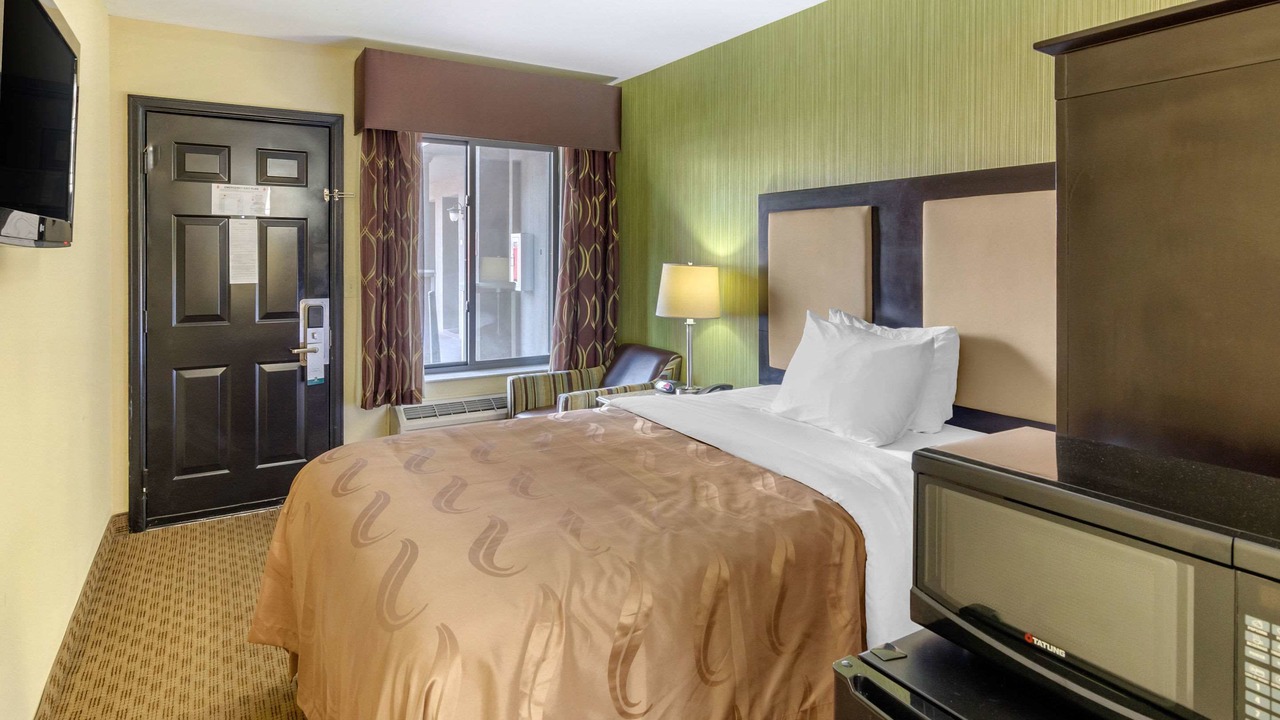 Photo of Bedroom in Covington