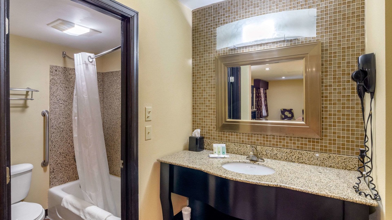 Photo of Bathroom in Covington