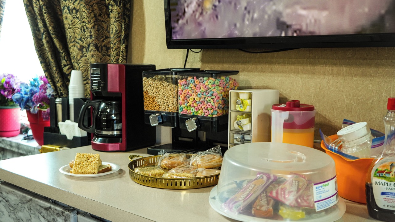 Photo of Others in Outlook