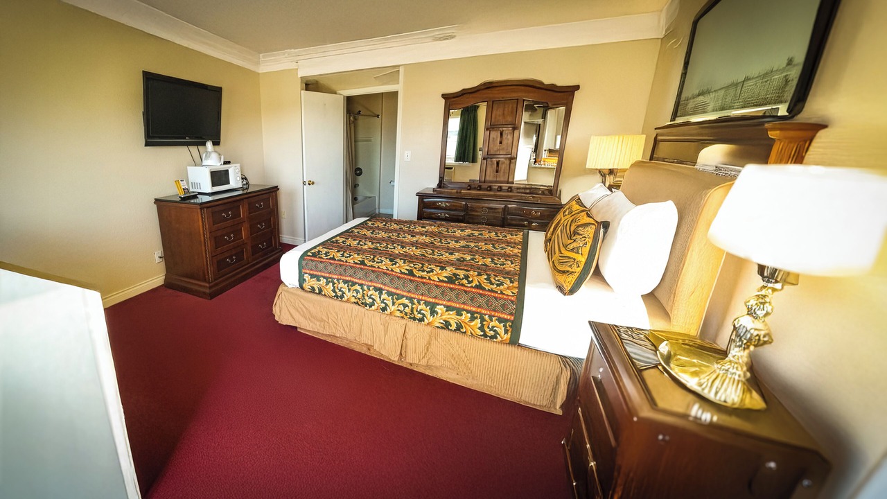 Photo of Kitchen in Outlook