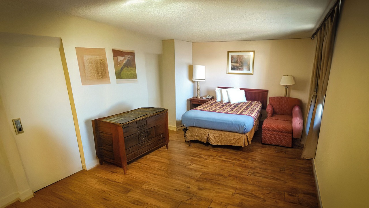 Photo of Kitchen in Outlook