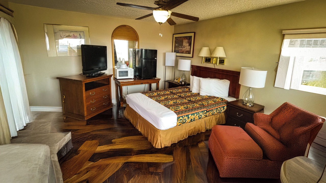 Photo of Kitchen in Outlook