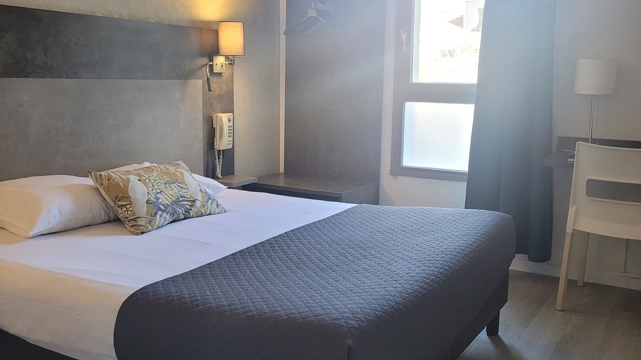 Photo of Bedroom in Richebourg - Saint-Clement