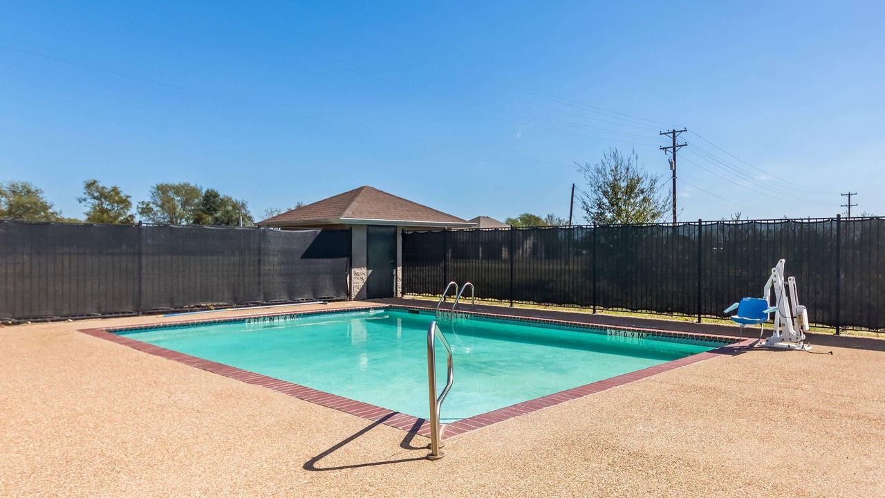 Photo of Outdoor in Marlin