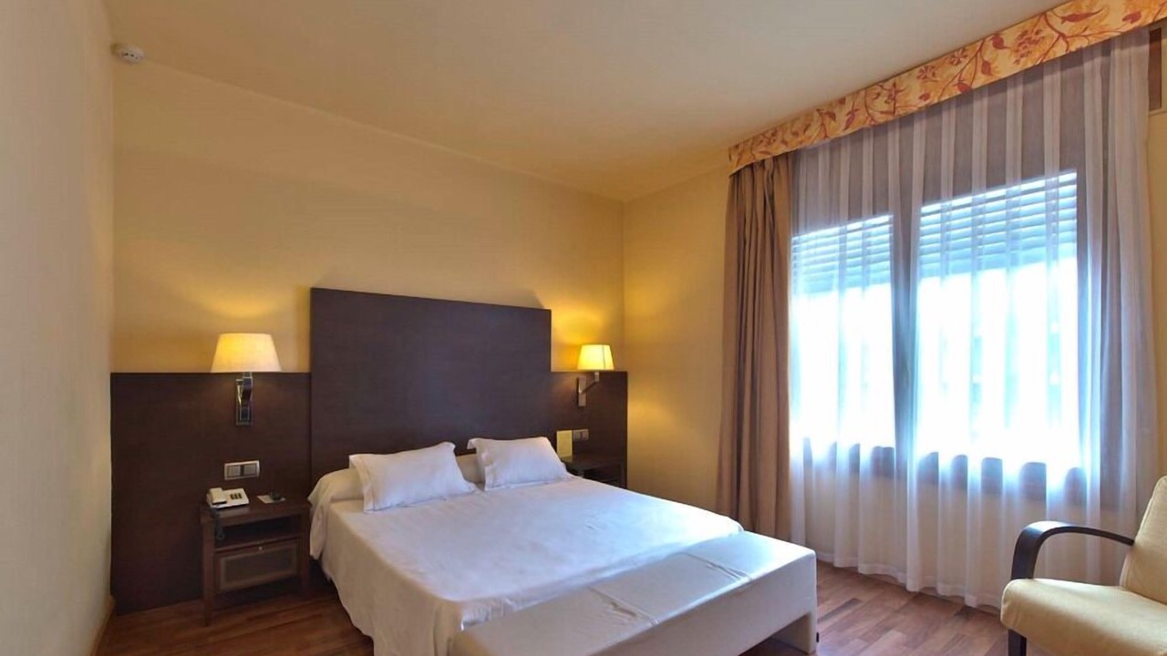 Photo of Bedroom in Sort