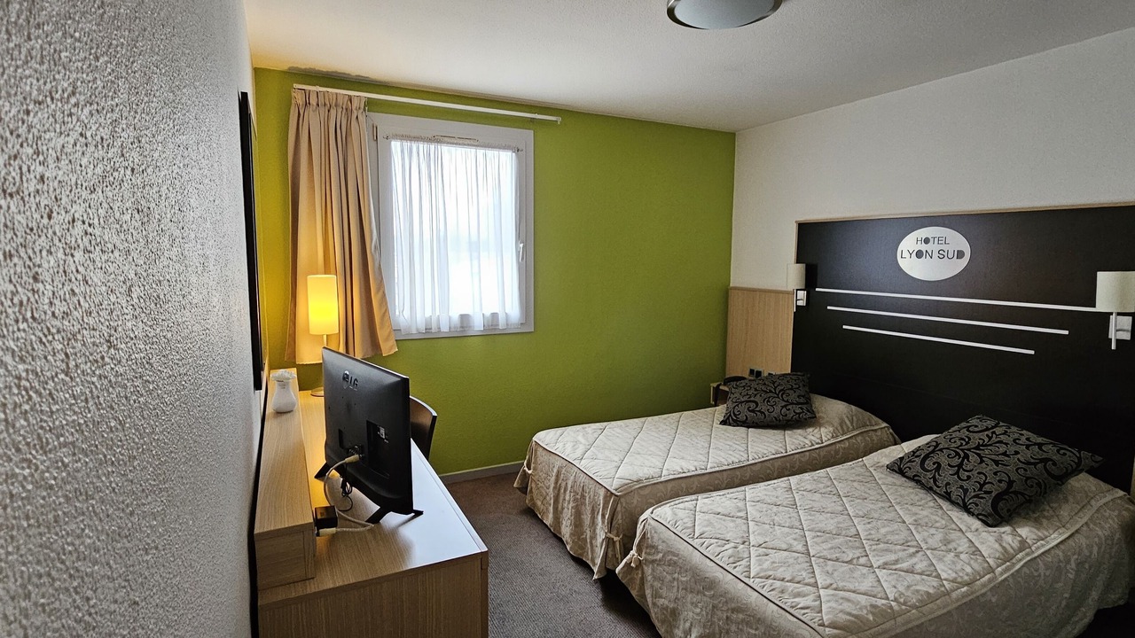 Photo of Bedroom in Pierre-Benite