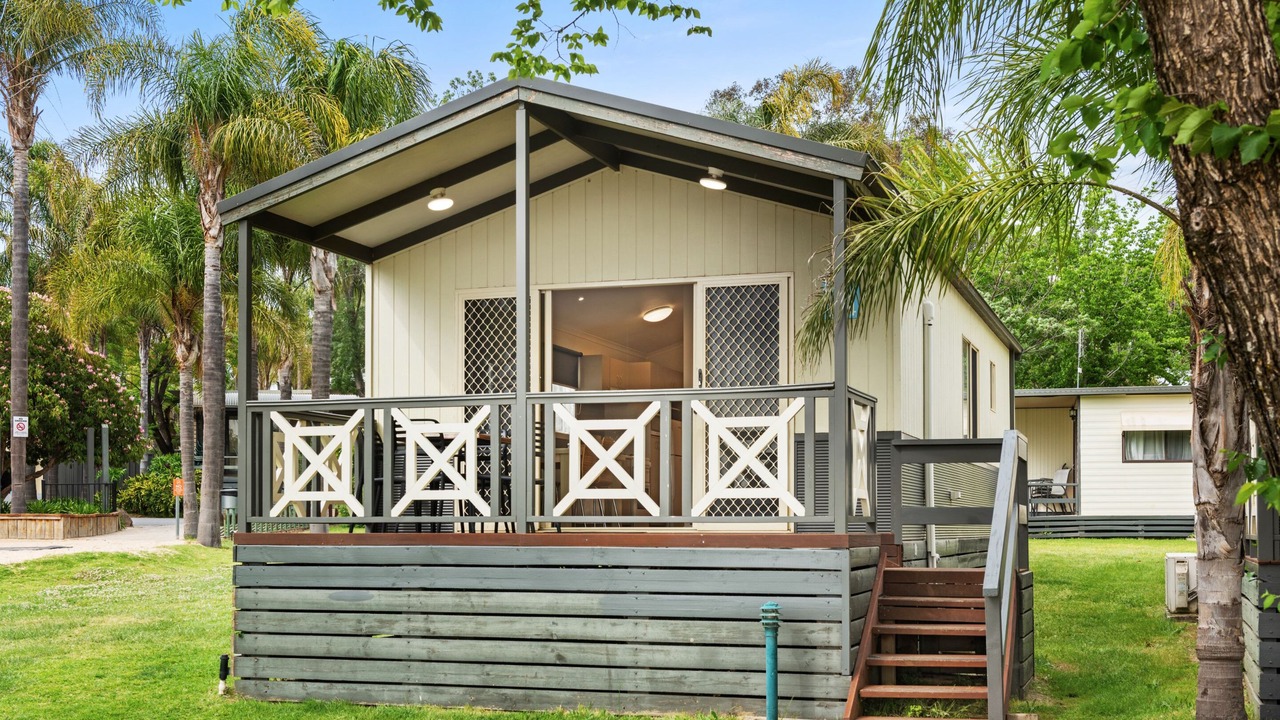 Photo of Others in Ebden