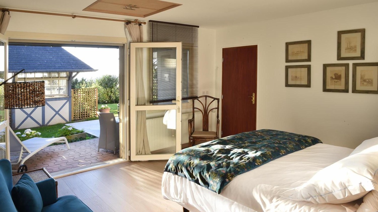 Photo of Bedroom in Villerville