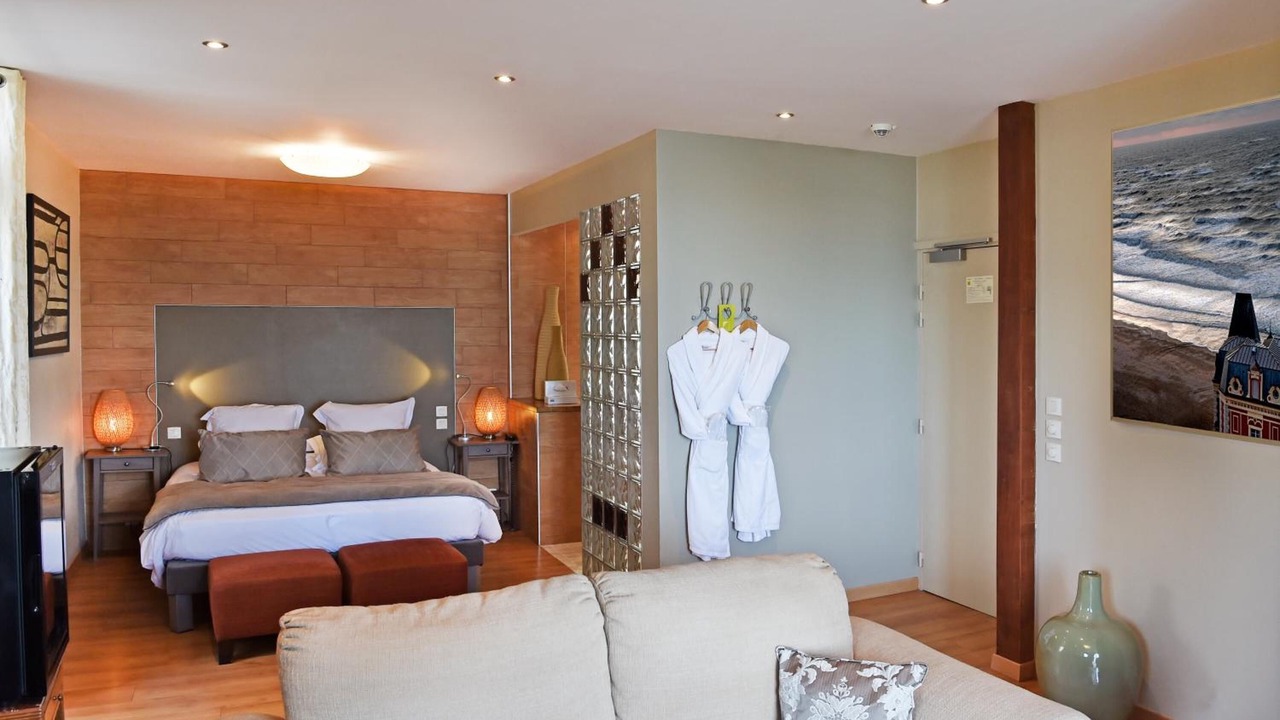 Photo of Bedroom in Villerville