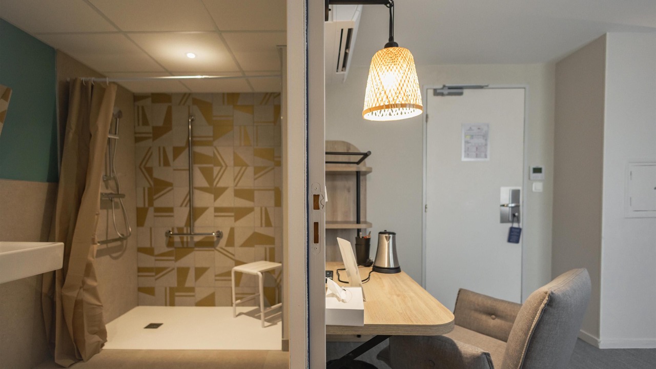 Photo of Bathroom in Saint-Herblain