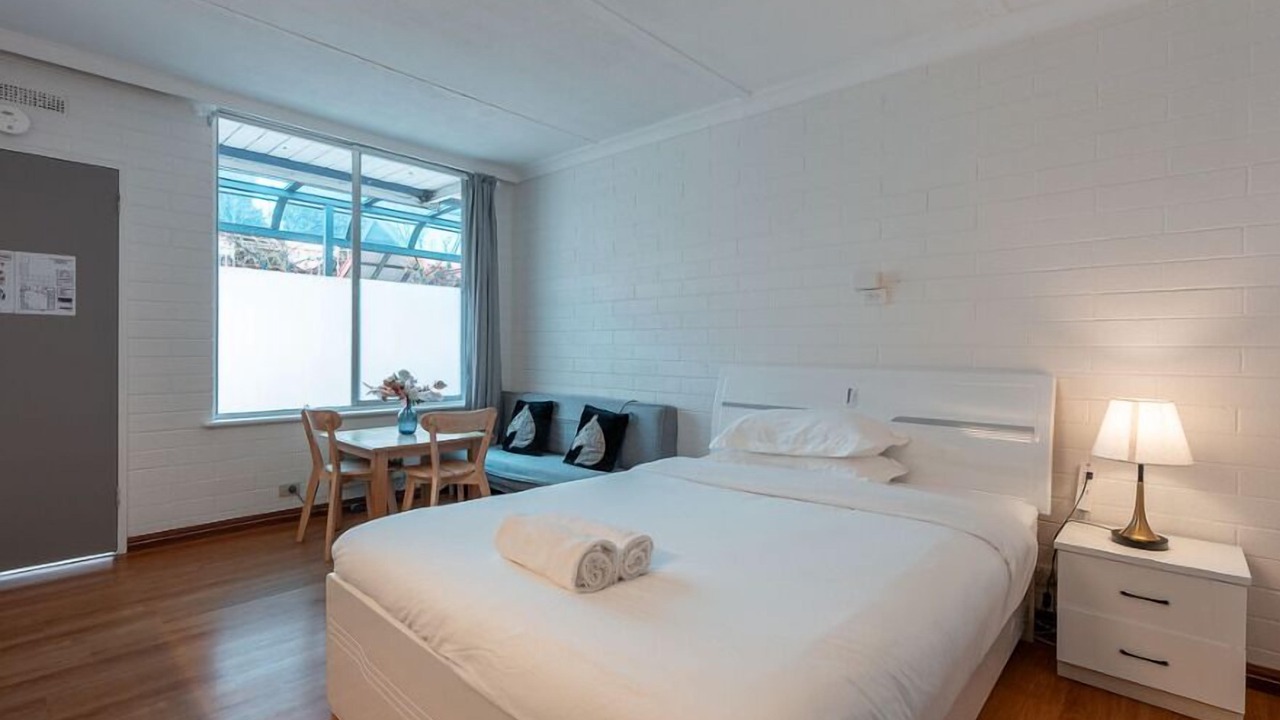 Photo of Others in Mont Albert