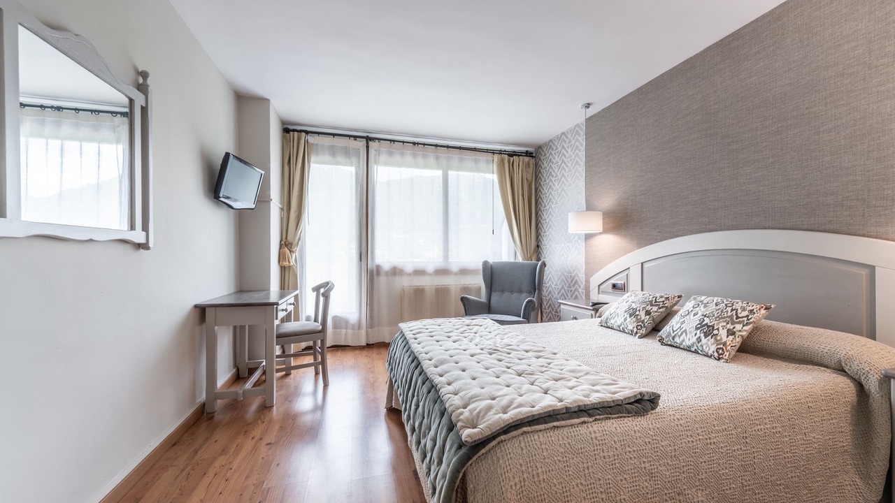 Photo of Bedroom in Broto