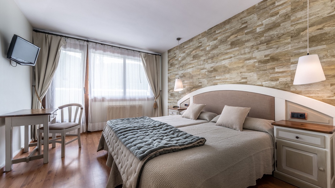 Photo of Bedroom in Broto