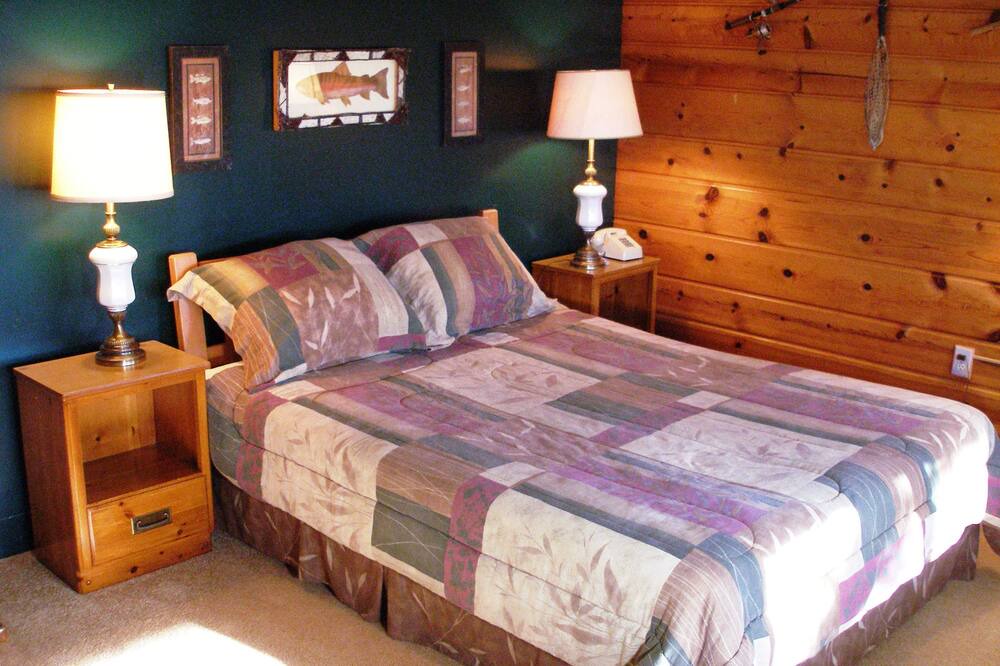 Photo of Bedroom in Harbor Springs