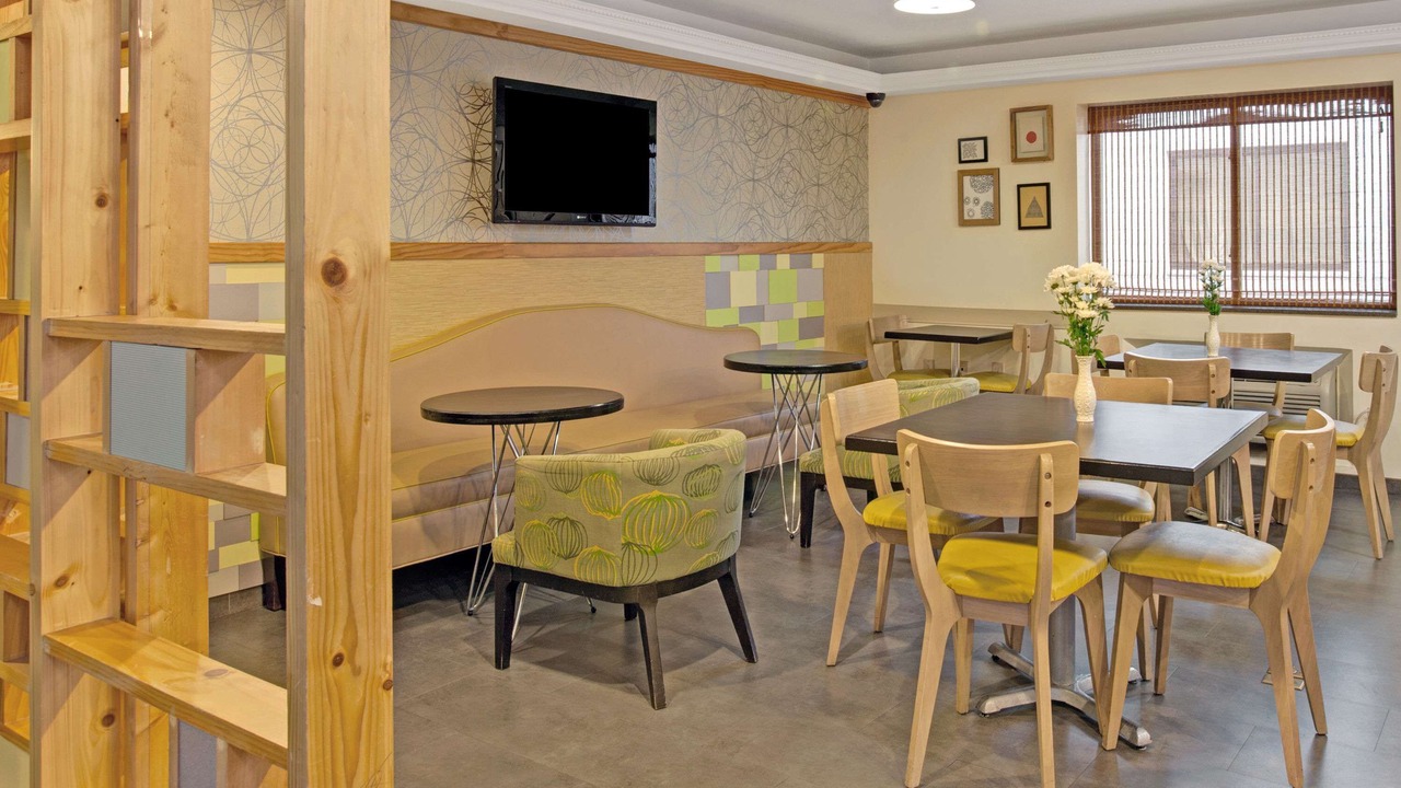 Photo of Others in Willowbrook