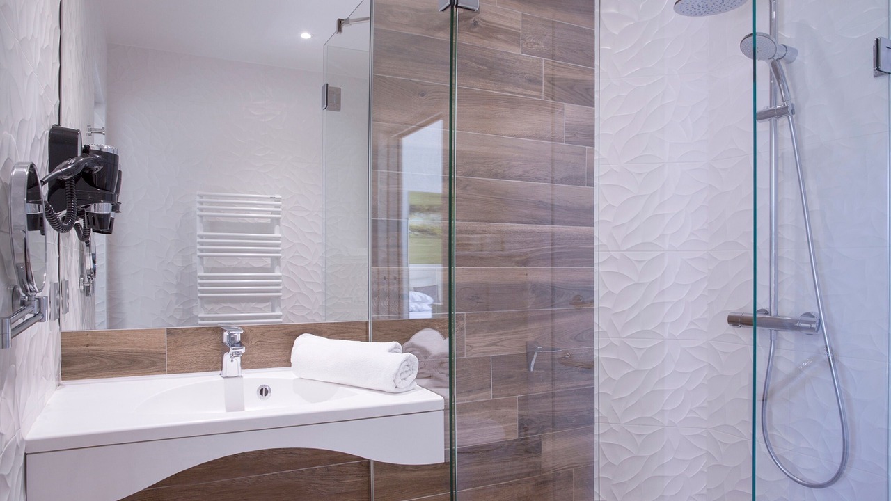 Photo of Others in Passenans