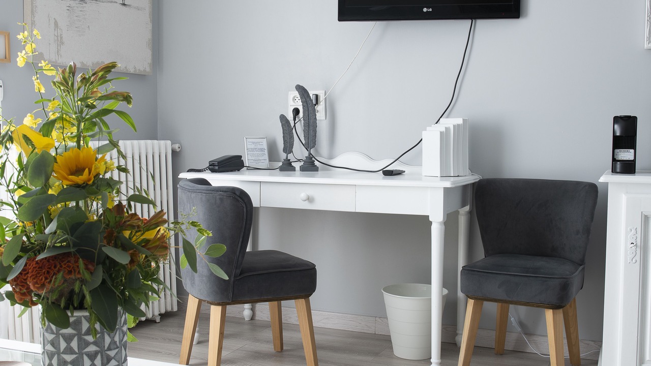 Photo of Bedroom in Semblancay