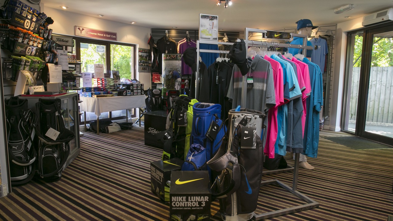 Photo of Others in Kennards House