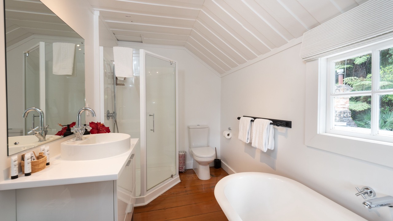 Photo of Bathroom in Mangonui