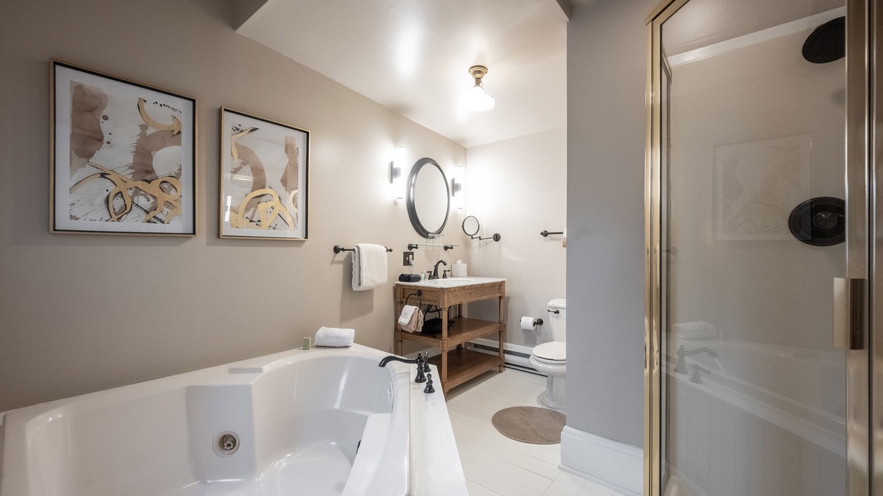 Photo of Bathroom in Old Northside