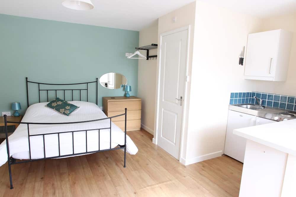 Photo of Bedroom in Yardley Gobion